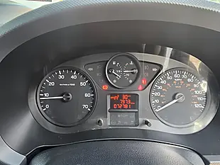 Used 2018 Peugeot Partner Professional White - Interior and Exterior details 16