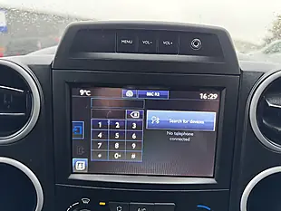 Used 2018 Peugeot Partner Professional White - Interior and Exterior details 19