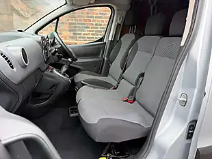 Used 2018 Peugeot Partner Se L1 Silver - Interior and Exterior details 11