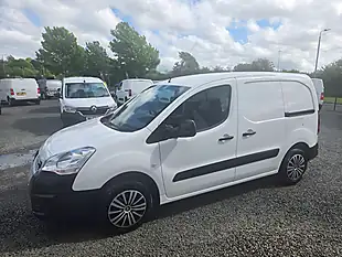 Used 2018 Peugeot Partner Se L1 White - Interior and Exterior details 7