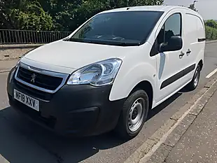 Used 2018 Peugeot Partner Se L1 White - Interior and Exterior details 7