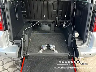 Used 2018 Peugeot Partner Tepee Active Silver - Interior and Exterior details 14
