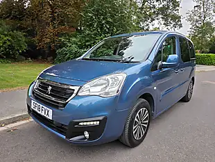 Used 2018 Peugeot Partner Tepee Allure Blue - Interior and Exterior details 2