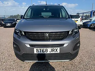 Used 2018 Peugeot Rifter GT Line Grey - Interior and Exterior details 11