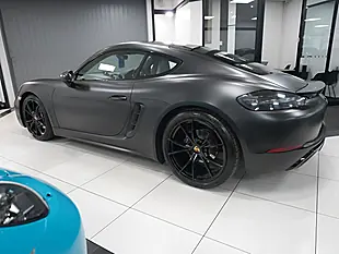 Used 2018 Porsche 718 Cayman Coupe Black - Interior and Exterior details 7