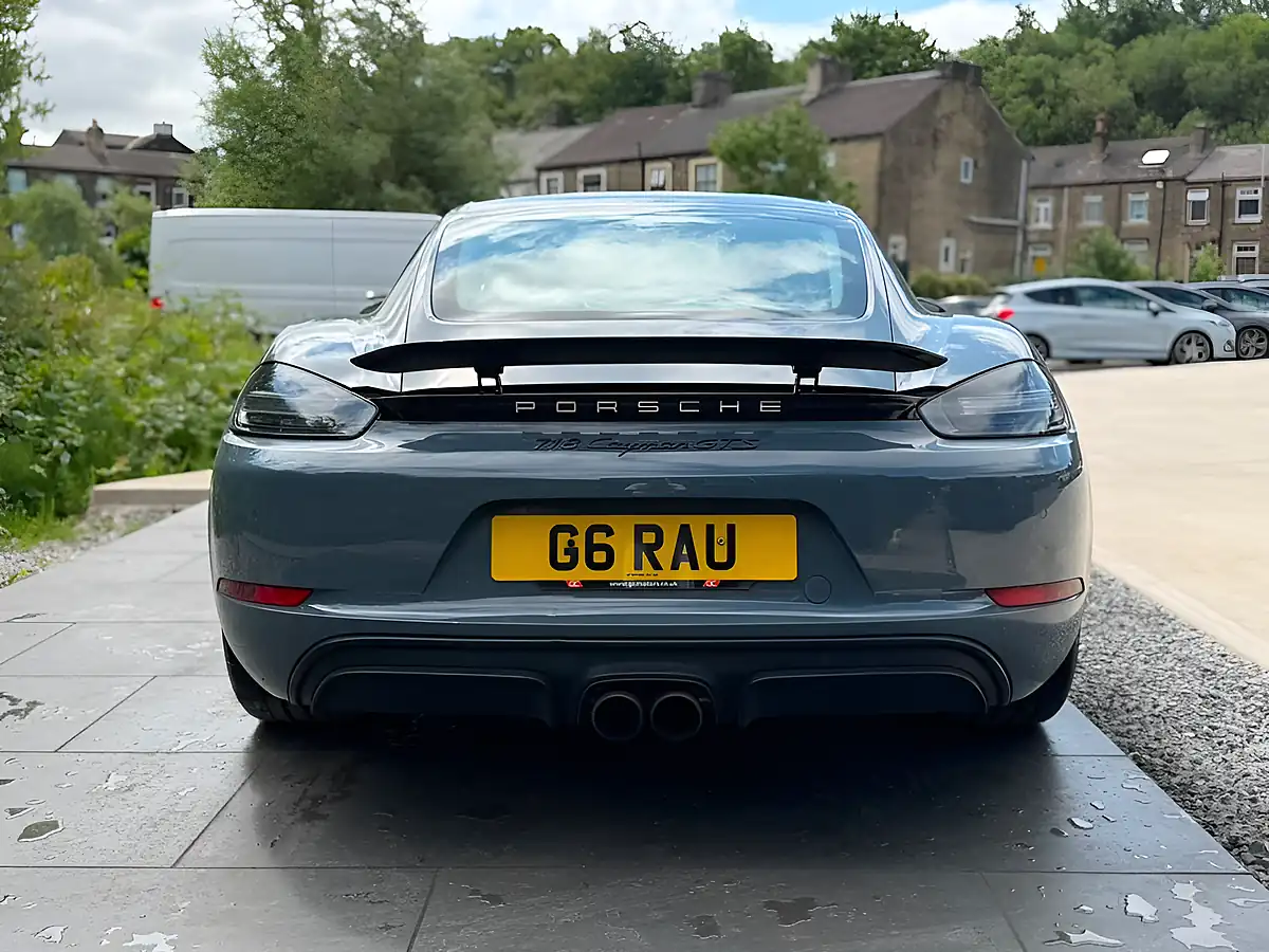 Used 2018 Porsche 718 Cayman Gts Blue - Interior and Exterior details 3