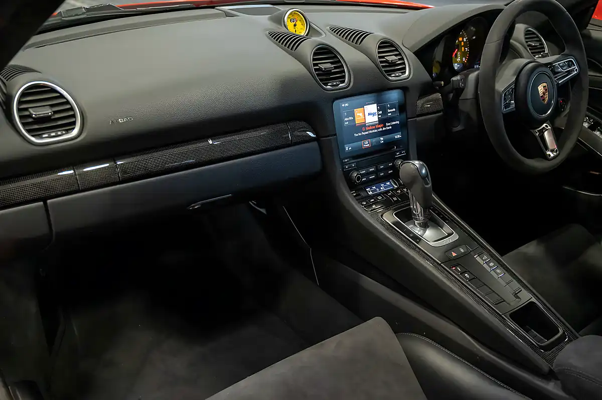 Used 2018 Porsche 718 Cayman Gts Lava Orange Metallic - Interior and Exterior details 7