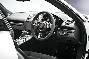 Used 2018 Porsche 718 Cayman Gts White - Interior and Exterior details 15