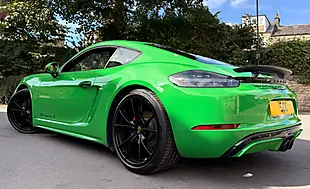 Used 2018 Porsche 718 Cayman S Viper Green - Interior and Exterior details 9