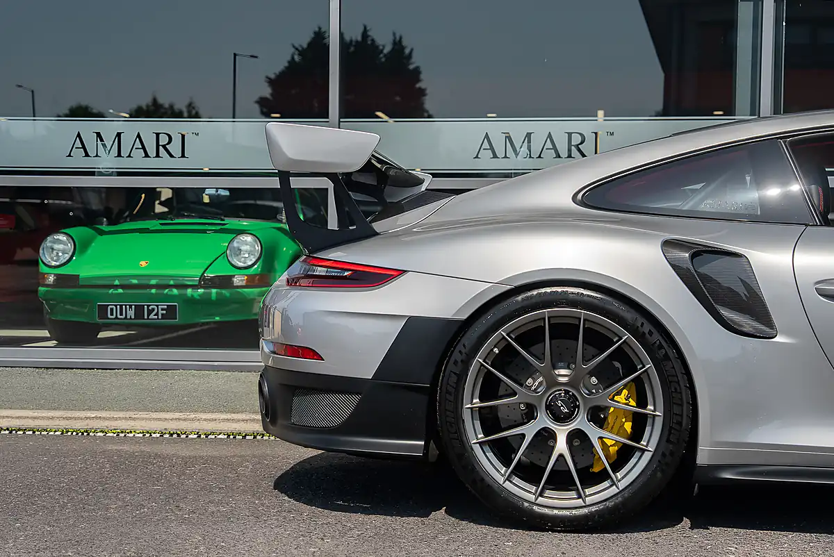 Used 2018 Porsche 911 (991) Weissach GT Silver Metallic - Interior and Exterior details 14