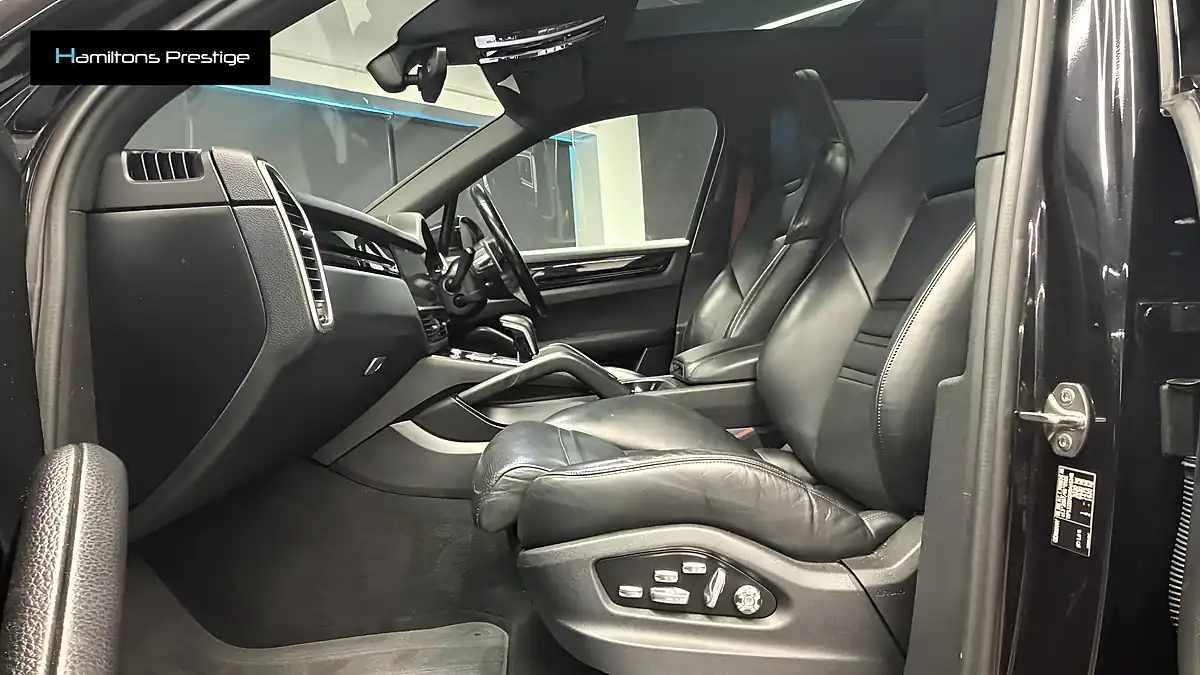 Used 2018 Porsche Cayenne Deep Perl Black - Interior and Exterior details 17