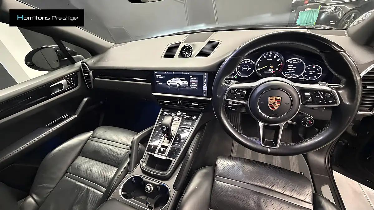 Used 2018 Porsche Cayenne Deep Perl Black - Interior and Exterior details 3