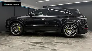 Used 2018 Porsche Cayenne Deep Perl Black - Interior and Exterior details 8