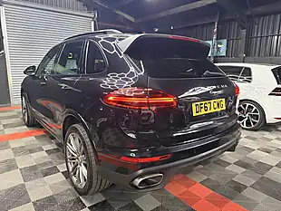 Used 2018 Porsche Cayenne Platinum Edition Black - Interior and Exterior details 12
