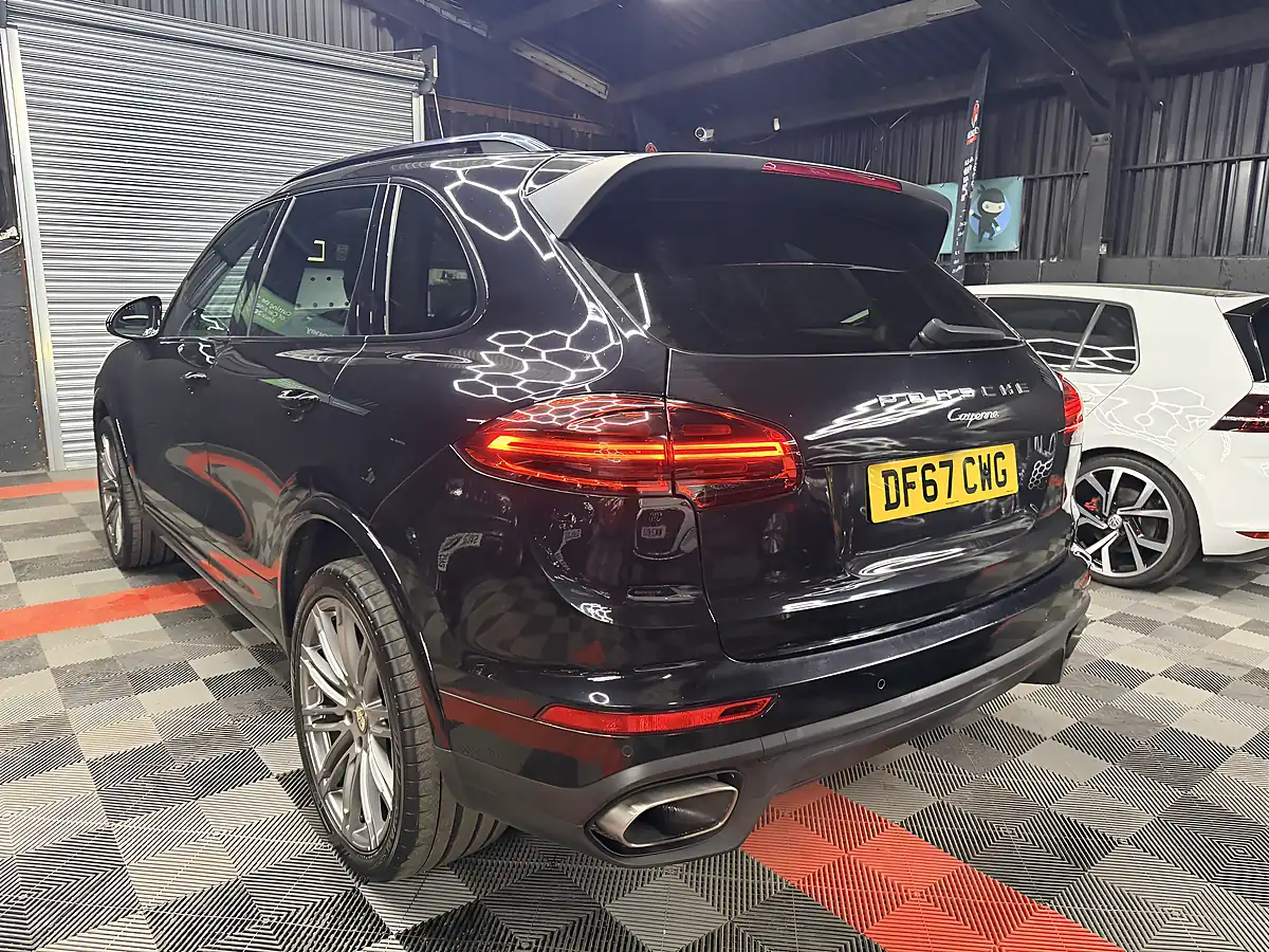 Used 2018 Porsche Cayenne Platinum Edition Black - Interior and Exterior details 12