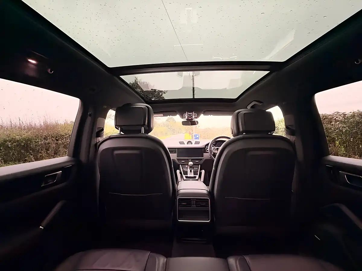 Used 2018 Porsche Cayenne S Black - Interior and Exterior details 16