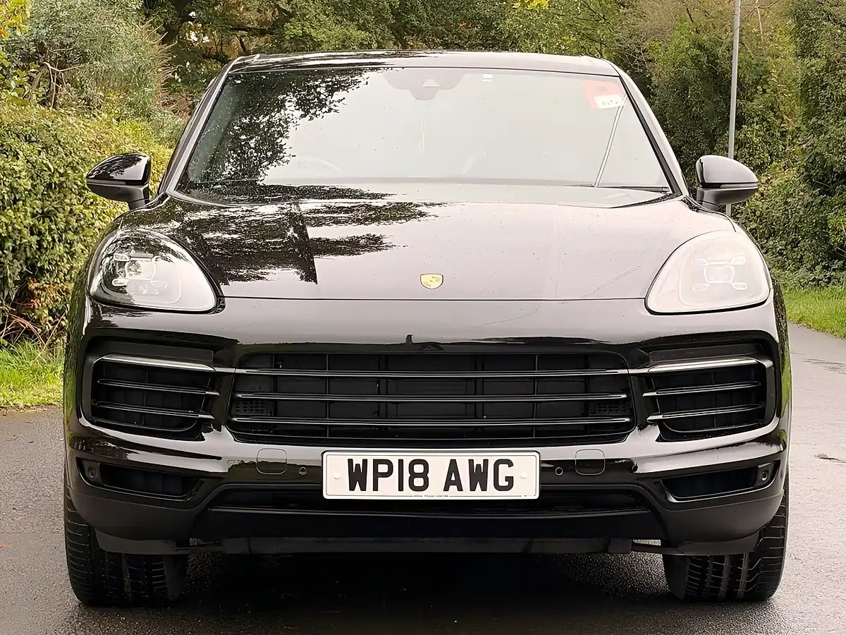 Used 2018 Porsche Cayenne S Black - Interior and Exterior details 2