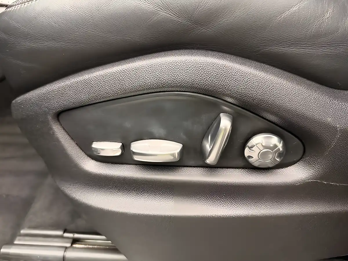 Used 2018 Porsche Cayenne S Black - Interior and Exterior details 20