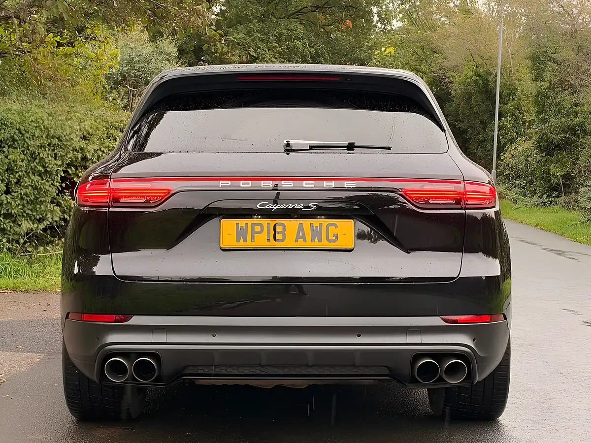 Used 2018 Porsche Cayenne S Black - Interior and Exterior details 7