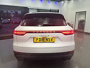 Used 2018 Porsche Cayenne S White - Interior and Exterior details 10