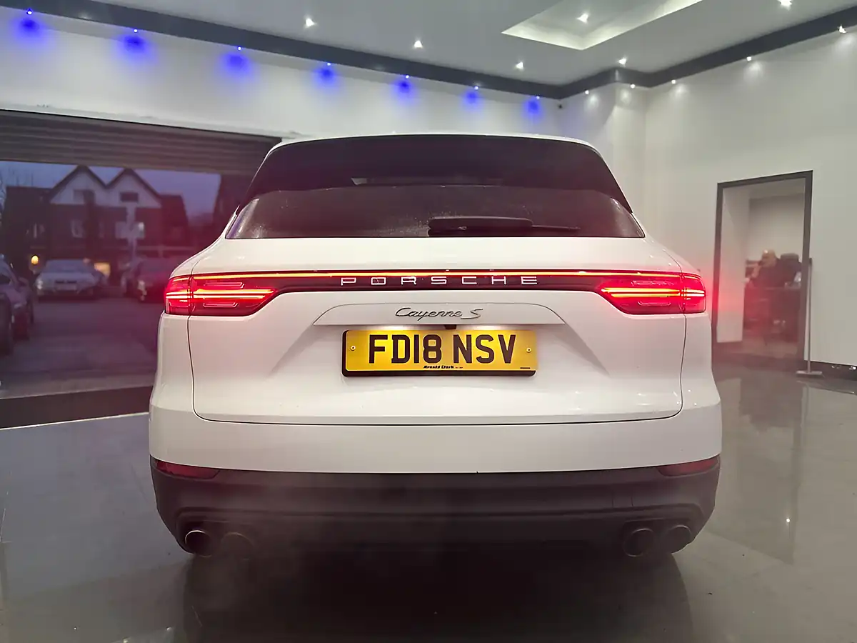 Used 2018 Porsche Cayenne S White - Interior and Exterior details 3
