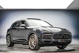Used 2018 Porsche Cayenne Tiptronic S Moonlight Blue - Interior and Exterior details 4