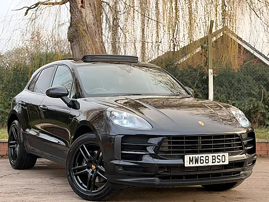2018 Porsche Macan 2.0T PDK