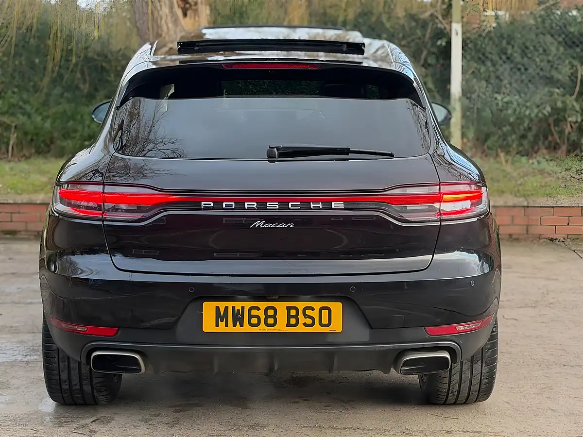 Used 2018 Porsche Macan Black - Interior and Exterior details 10