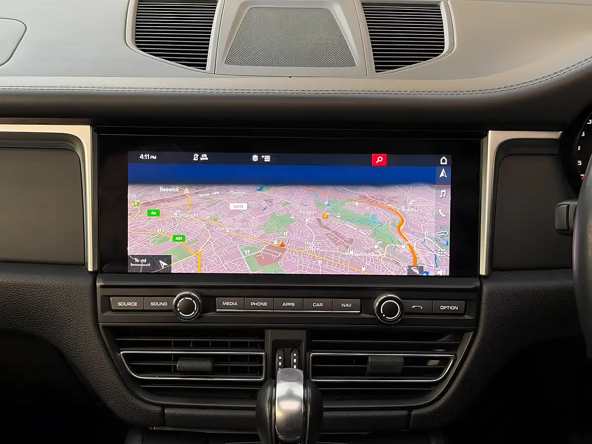 Used 2018 Porsche Macan Black - Interior and Exterior details 16