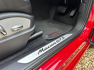 Used 2018 Porsche Macan Gts Carmine Red - Interior and Exterior details 18