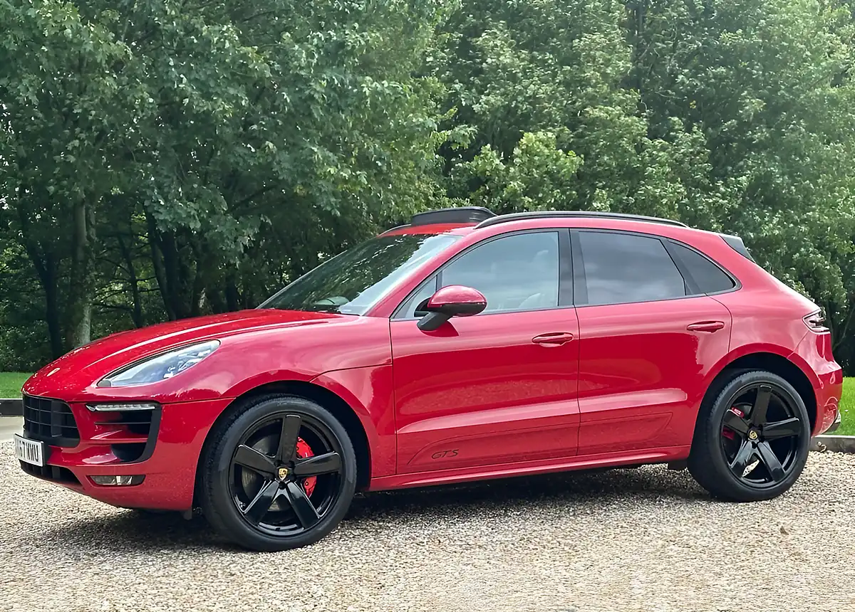 Used 2018 Porsche Macan Gts Carmine Red - Interior and Exterior details 3