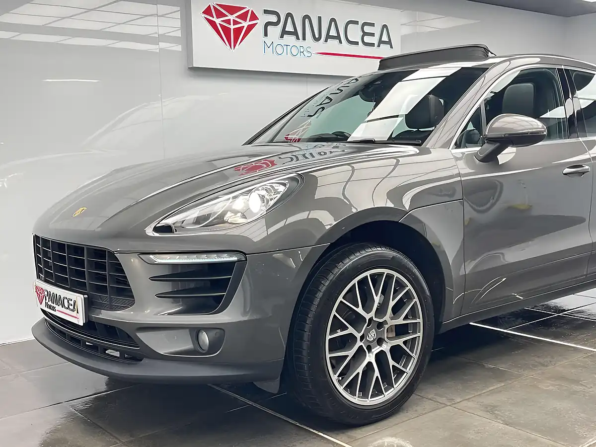 Used 2018 Porsche Macan S Grey - Interior and Exterior details 18