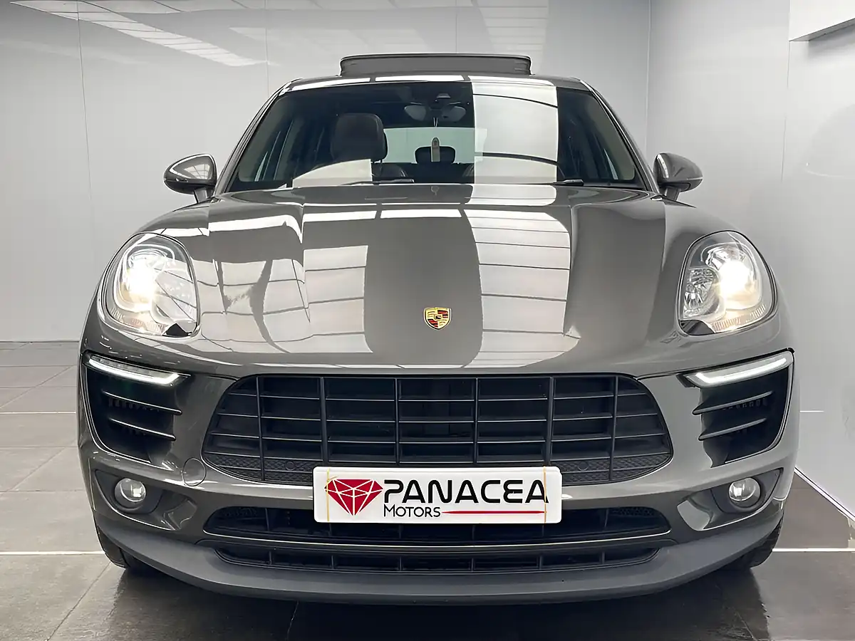 Used 2018 Porsche Macan S Grey - Interior and Exterior details 2