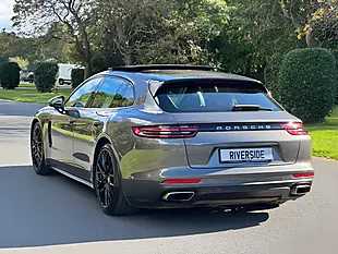 Used 2018 Porsche Panamera 4 Sport Turismo Grey - Interior and Exterior details 11