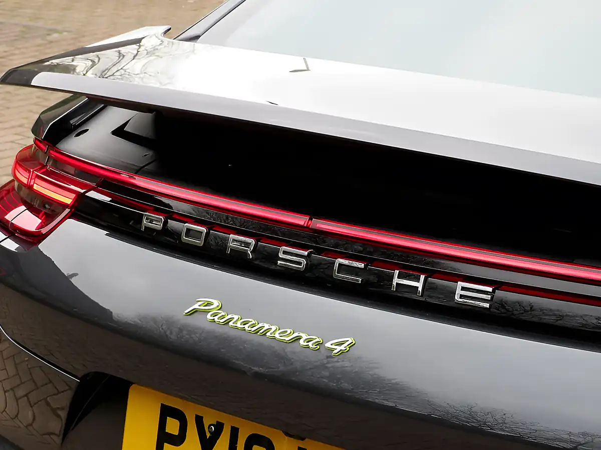 Used 2018 Porsche Panamera Grey - Interior and Exterior details 13