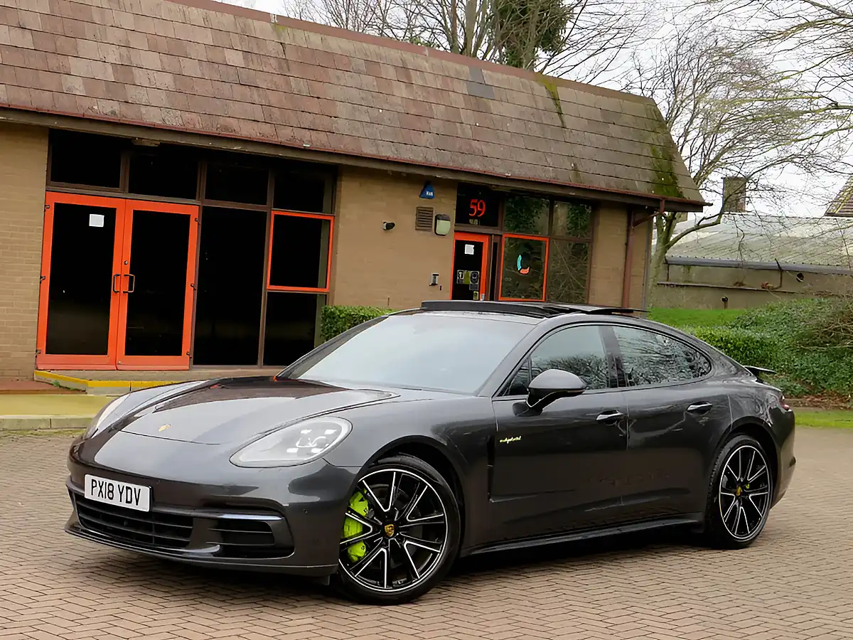 Used 2018 Porsche Panamera Grey - Interior and Exterior details 7