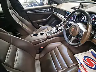 Used 2018 Porsche Panamera Sport Turismo Grey - Interior and Exterior details 16
