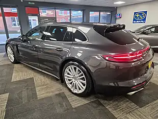 Used 2018 Porsche Panamera Sport Turismo Grey - Interior and Exterior details 4