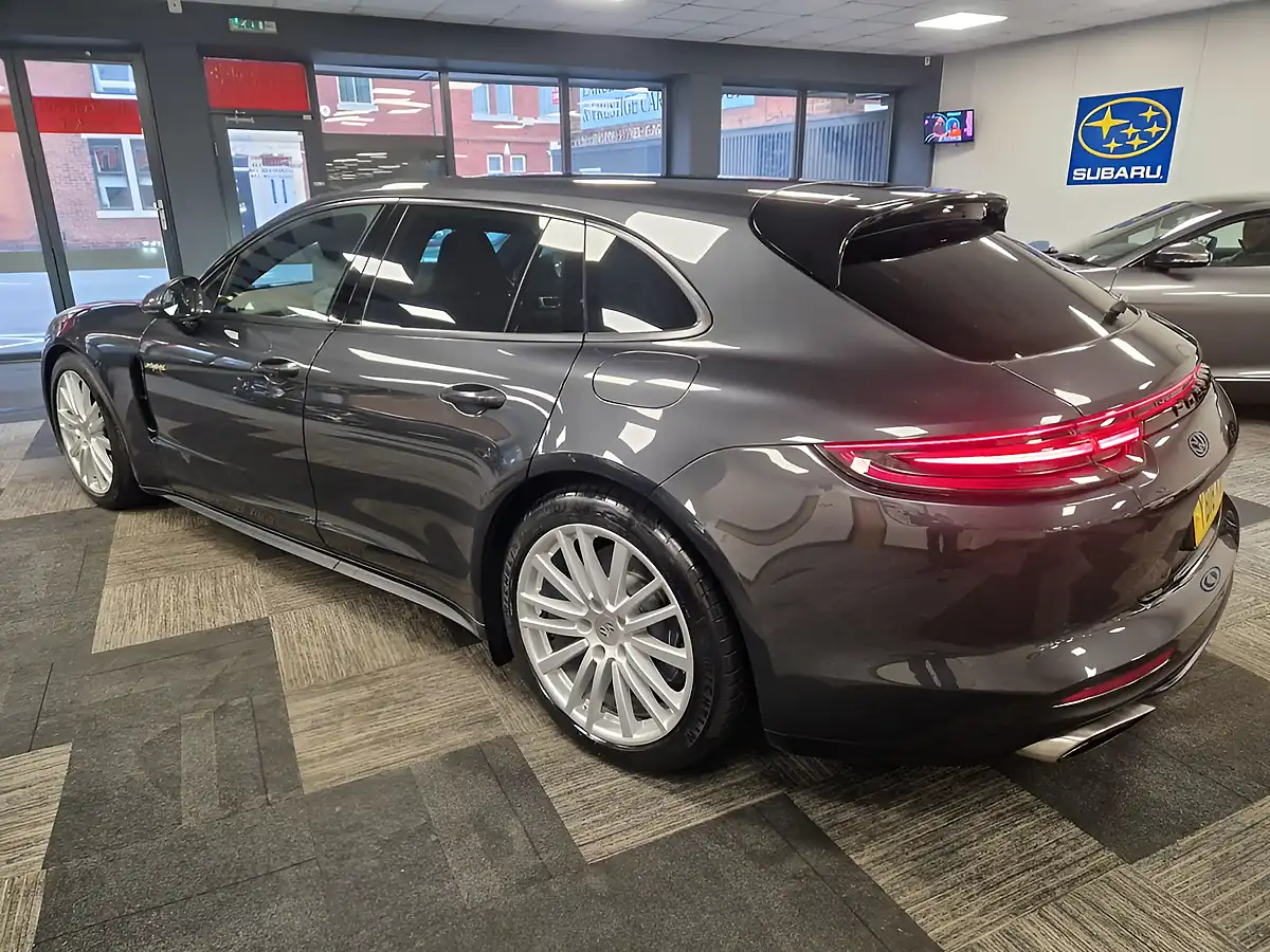 Used 2018 Porsche Panamera Sport Turismo Grey - Interior and Exterior details 4