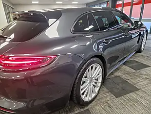Used 2018 Porsche Panamera Sport Turismo Grey - Interior and Exterior details 8