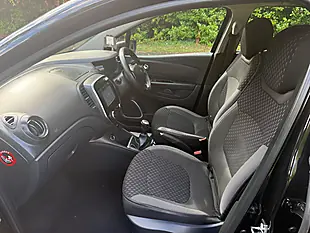 Used 2018 Renault Captur Dynamique Nav Black - Interior and Exterior details 9