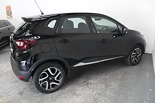 Used 2018 Renault Captur Dynamique Nav Black - Interior and Exterior details 8