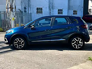 Used 2018 Renault Captur Dynamique Nav Blue - Interior and Exterior details 10