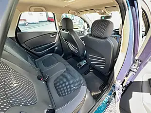 Used 2018 Renault Captur Dynamique Nav Blue - Interior and Exterior details 17