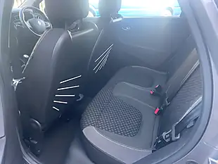 Used 2018 Renault Captur Dynamique Nav Grey - Interior and Exterior details 15