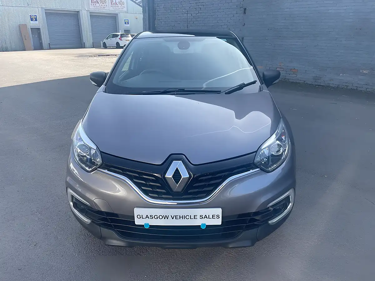 Used 2018 Renault Captur Dynamique Nav Grey - Interior and Exterior details 2