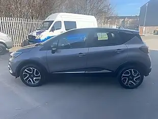 Used 2018 Renault Captur Dynamique Nav Grey - Interior and Exterior details 6
