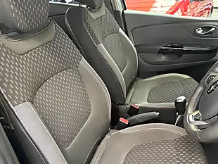 Used 2018 Renault Captur Dynamique Nav Grey - Interior and Exterior details 15