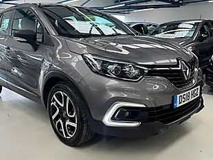 Used 2018 Renault Captur Dynamique Nav Grey - Interior and Exterior details 3