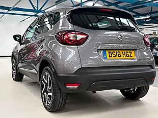 Used 2018 Renault Captur Dynamique Nav Grey - Interior and Exterior details 8